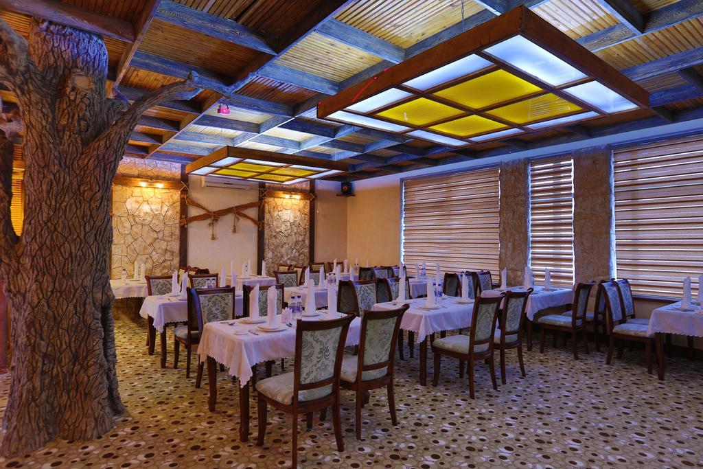 Lotte Palace Ντουσαμπέ Εξωτερικό φωτογραφία