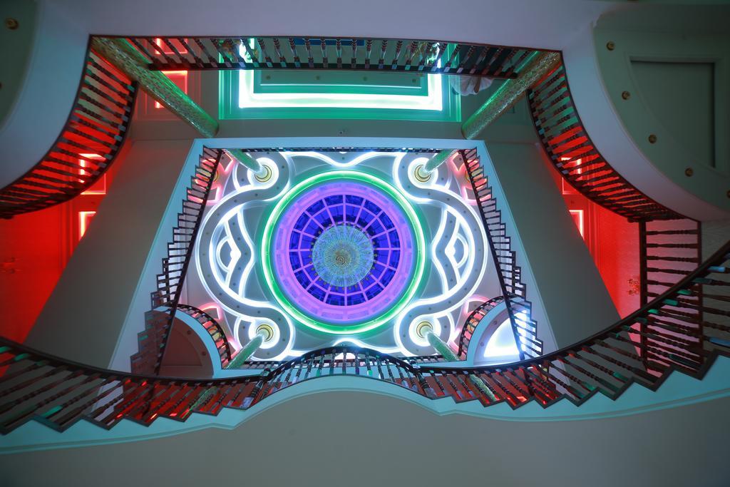 Lotte Palace Ντουσαμπέ Εξωτερικό φωτογραφία