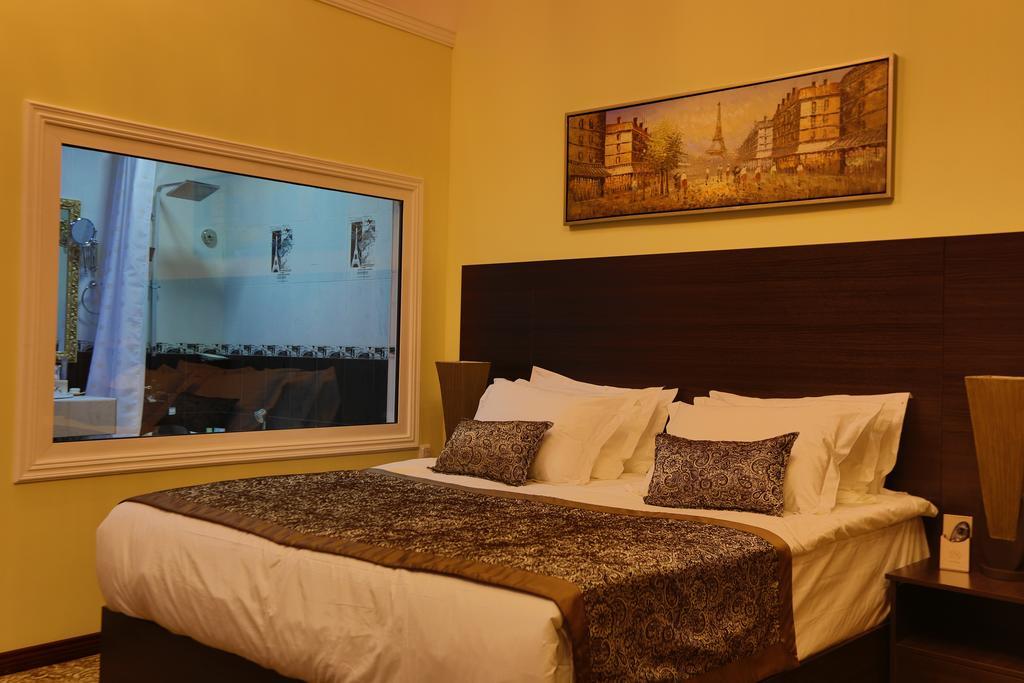 Lotte Palace Ντουσαμπέ Εξωτερικό φωτογραφία