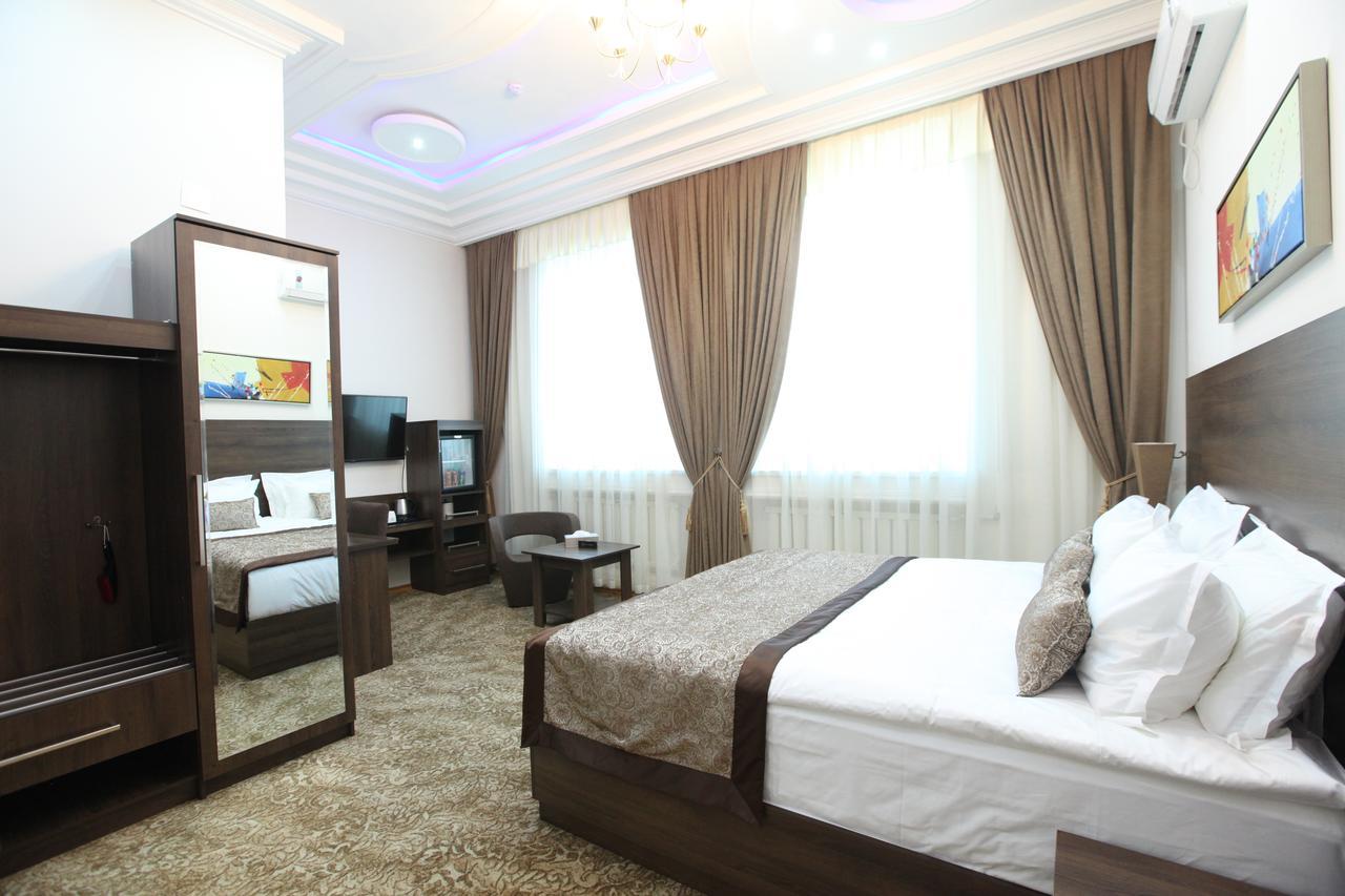 Lotte Palace Ντουσαμπέ Εξωτερικό φωτογραφία